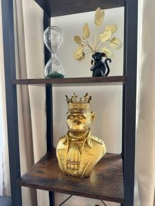 Appartements G2 Joli 2 pieces calme RDC cote jardin centre Angouleme : photos des chambres