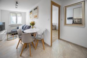 Krynica Apartamenty - Apartament z sypialnią - Źródlana