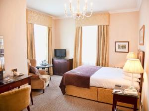 Standard King Room room in Macdonald Ansty Hall