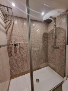 Maisons d'hotes Les Chambres d-Anna : photos des chambres