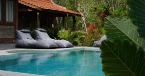 Rumah Bambu Gladek Satu