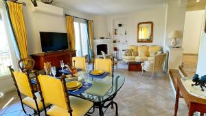 Villa Les Cistes - 2hvězdičkové hotely ve městě La Colle-sur-Loup