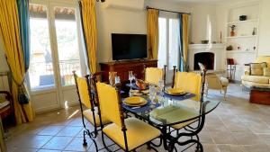 Villas Villa Les Cistes : photos des chambres