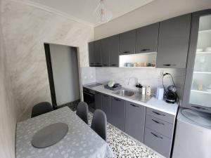Modern apartment!