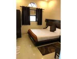 Hotel Sunder Palace, Dehradun - Bihārīgarh