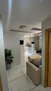 Centrale et proche de la mer