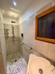 Le Nid Douillet au Pied des Remparts dAvignon