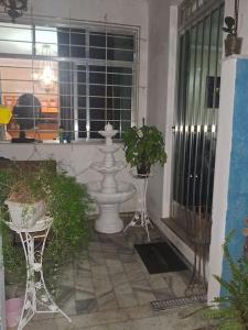 Casa 2 quartos Centro Bangu