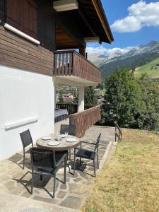 Appartements Appartement vieux Bois renove avec terrasse : photos des chambres