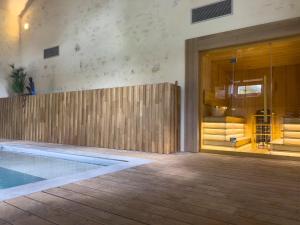 Maisons de vacances Gite de Charme Au Bal des Hirondelles classe 5* : photos des chambres