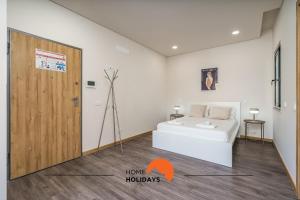 #235 New City by Home Holidays