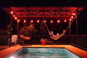 CASA TROPICAL-3 bdrm w private pool Close to beach