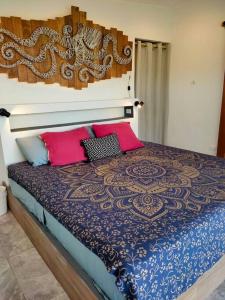 CASA TROPICAL-3 bdrm w private pool Close to beach