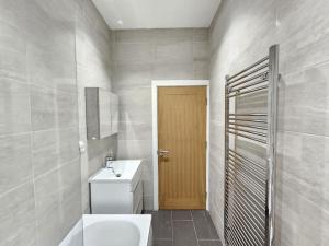 Elegant Garden Apartment near Tufnell Park St