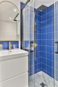 Appartement 3 chambres Paris 2ème - II