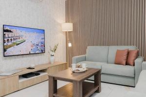 Spinola Court 2BED w pool and parking by Homely