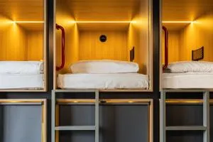 Dream Factory Melk - Green Hostel - 多瑙河畔埃默斯多夫