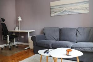 New Modern & Sunny Apartment Womens Market