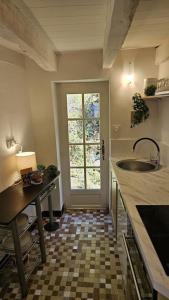 Maisons de vacances Maison la Doucette et son exterieur : photos des chambres