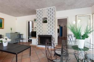 Cassis bienvenue chez moi