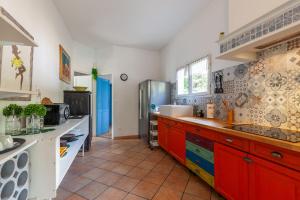 Cassis bienvenue chez moi