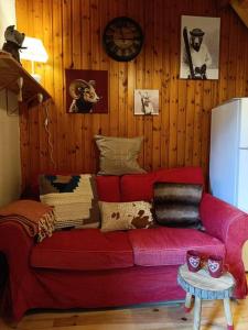 Maisons de vacances Charmant Chalet de montagne : photos des chambres
