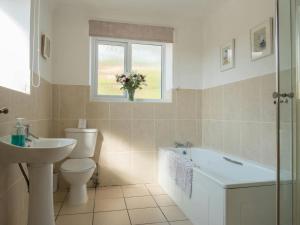 Oaktree Cottage Cardigan