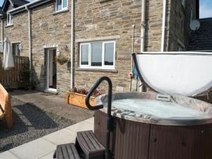 Elmtree Cottage Cardigan