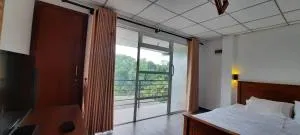 Tulip Heights Apartment - 佩勒代尼耶