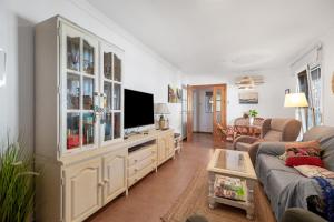 Villa El Limonar piscina compartida