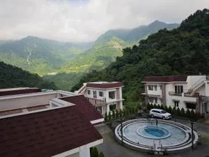 Dhyaan Homestays - Dhanaulti