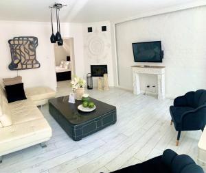 Perfect Stay - "Campari Glam Apartments"