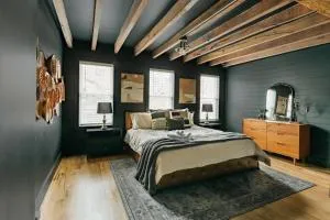 Stunning 5 BR -Heart of Downtown - Wabank