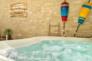 Maisons de vacances La Grange - Gite de Prestige La Rochelle : photos des chambres