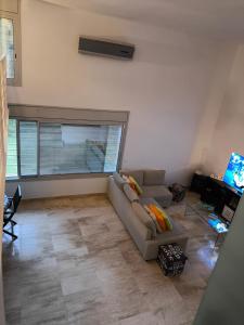 Habitación doble con baño privado y desayuno incluido