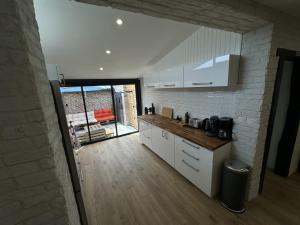 24H Legend - House 10 People With Private Terrace