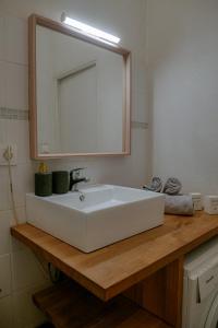 Le Carrefour Matabiau - T2 à la gare