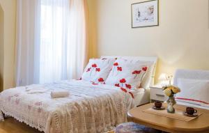 Cozy Apartment In Rovinj With Wifi