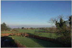 Detached loft, stunning city views