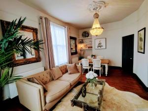 Salt Life Belgravia Apartment