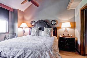 Highlands Lodge 405 by East West Hospitality