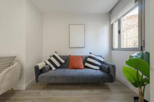 Balcony VIEW to Avilas alcazar