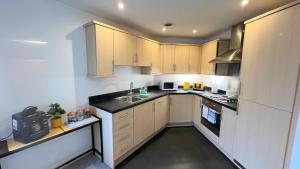 Large 2 bedroom 2 bathroom apartment in Old Town Stevenage By White Orchid Property Relocation