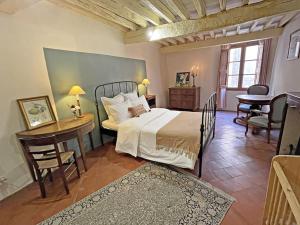 Maison Loumio - Charming 4 double bedrooms village home -ultra fast wifi