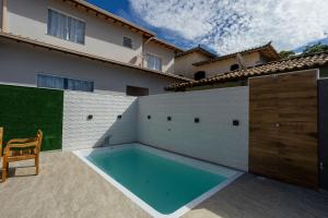 Casa com 6Qtos em Manguinhos a 300m do Mar | CC 18