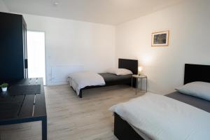 HomeTonight Workers Home - Apartment in Veitsbronn