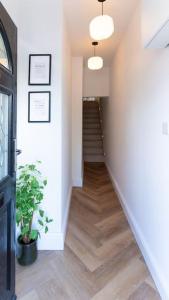 Business stays near Canary Wharf