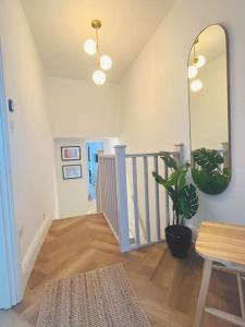 Business stays near Canary Wharf