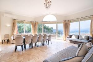 Villas Logement entier villa de luxe avec vue mer : photos des chambres