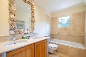 Villas Logement entier villa de luxe avec vue mer : photos des chambres